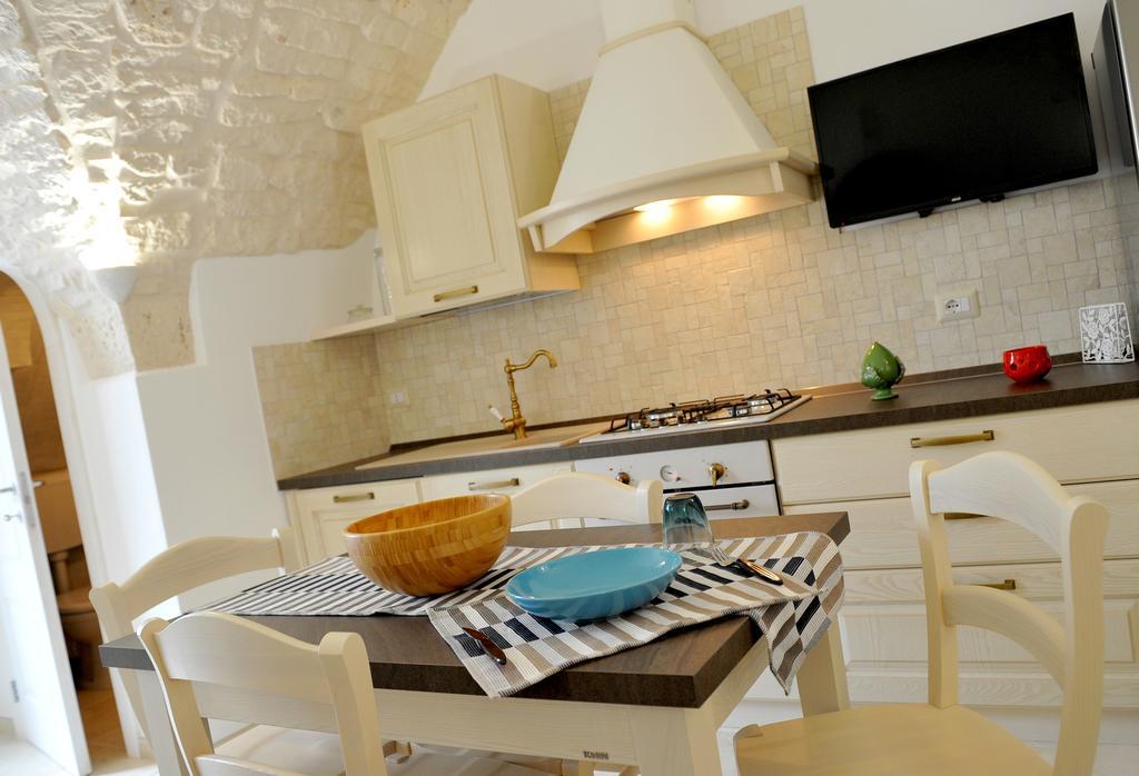 Dimora Garibaldi Apartment Locorotondo Bagian luar foto