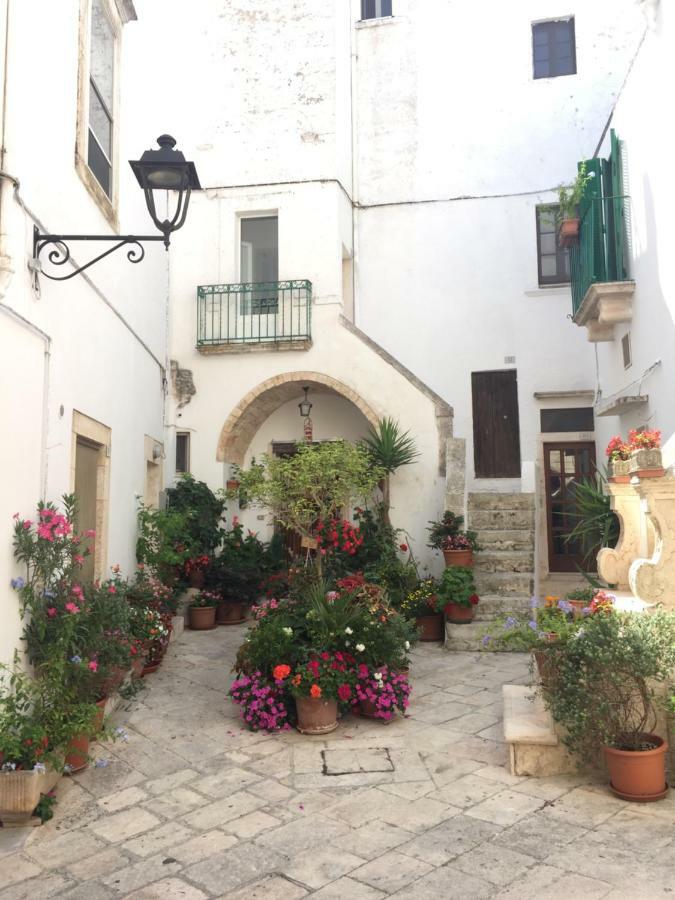 Dimora Garibaldi Apartment Locorotondo Bagian luar foto